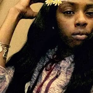 Meet your Posher, Eve